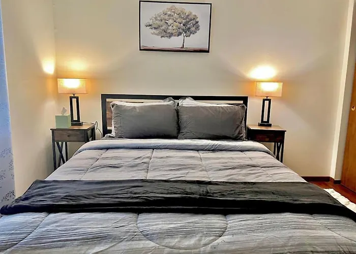 Quiet Cozy 2br Black Out Curtains * Peoria